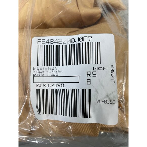 Belle by Kim Gravel Tall Utility Stretch Cropped Cargo Pant 10 Safari Tan NEW - Picture 2 of 7